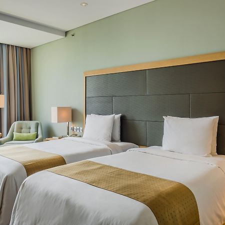 Doubletree By Hilton Jakarta Kemayoran Exterior photo