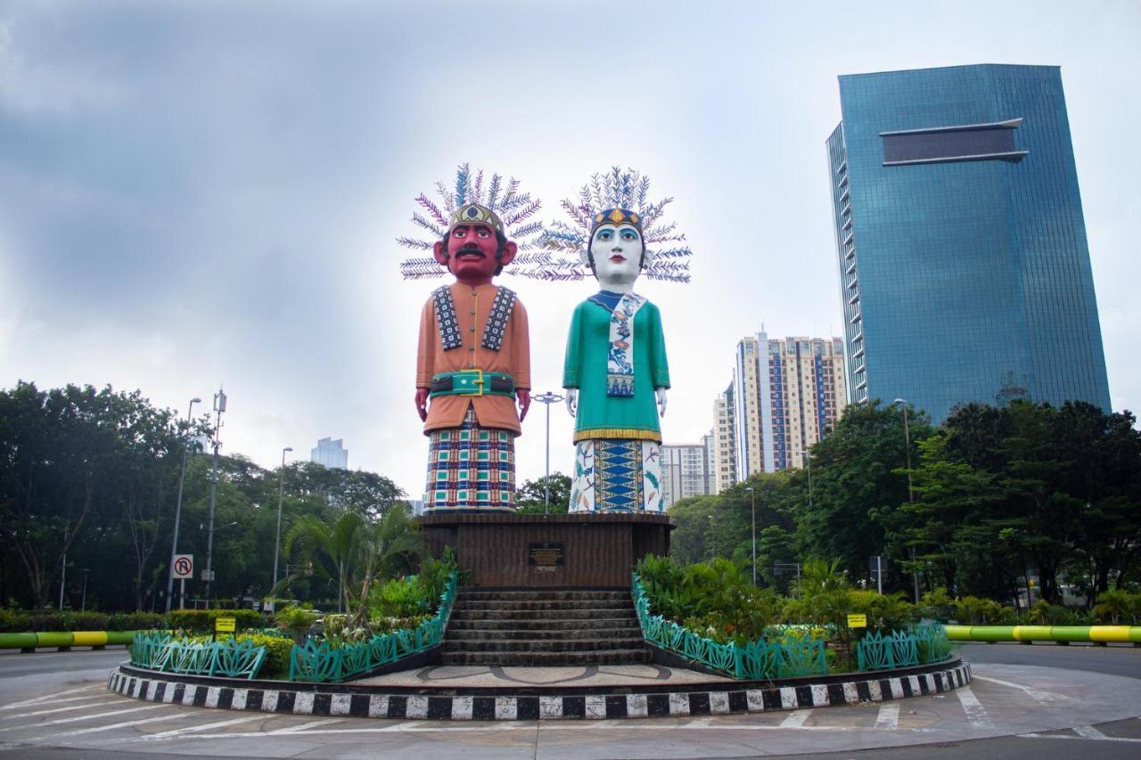 Doubletree By Hilton Jakarta Kemayoran Exterior photo