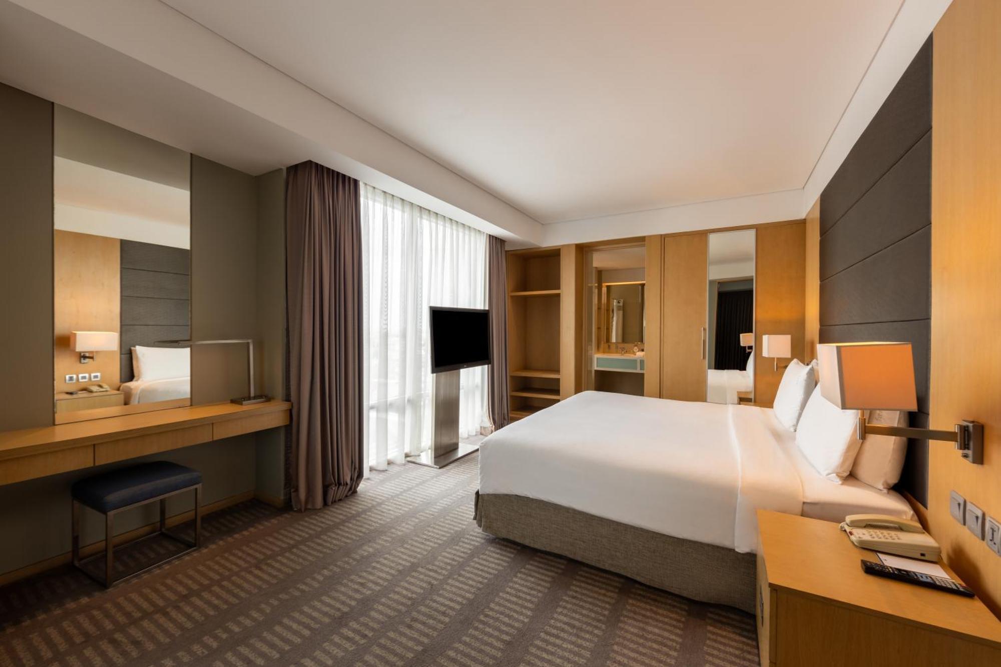Doubletree By Hilton Jakarta Kemayoran Exterior photo