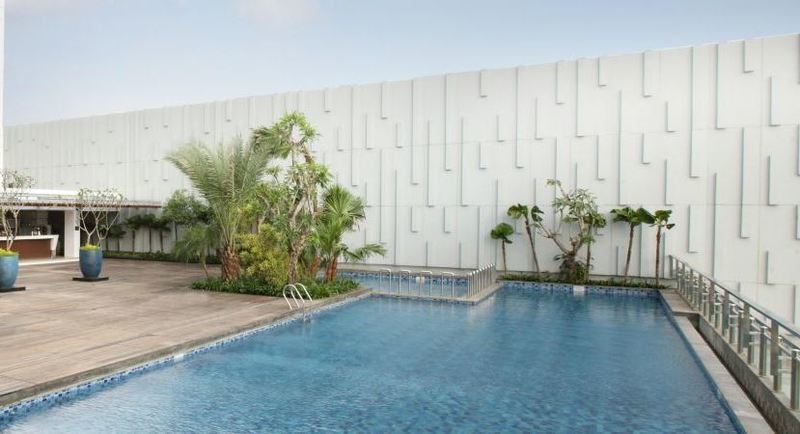 Doubletree By Hilton Jakarta Kemayoran Exterior photo