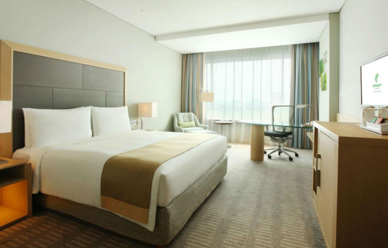 Doubletree By Hilton Jakarta Kemayoran Exterior photo