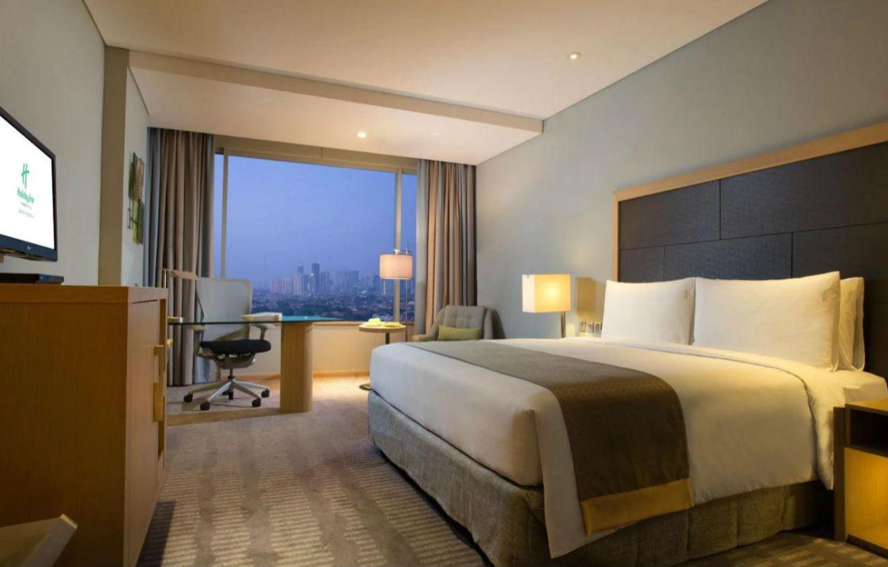 Doubletree By Hilton Jakarta Kemayoran Exterior photo